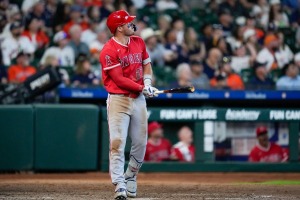 【MLB】「なんたってマイク・トラウト」大谷翔平の盟友が開幕戦で特大弾……盗塁も決めて完全復活をアピール「自分らしいプレーができた」 画像