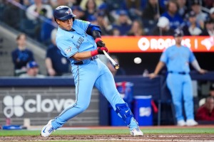 【MLB】岡本和真は「スター級のポテンシャル」6試合連続安打＆好守備に公式サイトが高評価　剛腕シャーザーも感銘「最高の助け」 画像