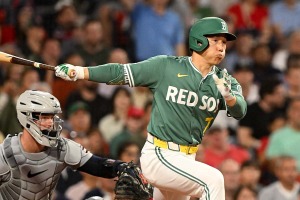 【MLB】吉田正尚が決めた、延長戦代打で相手クローザー攻略「サヨナラ適時打」　値千金の一打に本拠地熱狂「マサは準備万端だった！」 画像