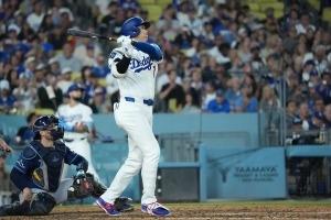 【MLB】「美しいスイングだ」大谷翔平、3戦ぶり先制15号アーチが決勝点に　公式が貫禄の“確信歩き”を称賛 画像