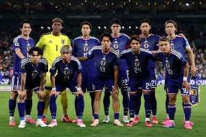 「日本人がまたやった！」サポーターの試合後の姿に現地メディア称賛　チュニジア撃破後の行動で「再び模範を示した」【北中米W杯】 画像