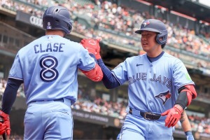 【MLB】“21号満塁弾”の岡本和真、新人王レースで急浮上「争いが本格化」　本命の村上宗隆とマクゴニグルを制すには…… 画像