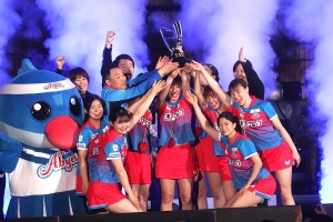 平野美宇の九州移籍で“3強”の争いに変化は……　9年目のシーズン開幕へ、昨季全勝の張本美和擁するKA神奈川が3連覇に挑む【Tリーグ】 画像