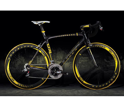 アームストロングのカスタム車が新登場 1枚目の写真・画像 | CYCLE