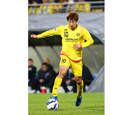 柏レイソル・大津祐樹、銀髪に大胆イメージチェンジ！「#勢いだそうっ