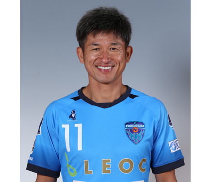 『マグホ発送』EPOCH 2021 横浜FC GEMカード 三浦知良 210178.jpg