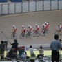 　北京オリンピックの自転車競技トラック代表8選手は6月16日、群馬県のグリーンドーム前橋で第一次強化合宿を開始した。合宿は4日間の日程。参加選手は伏見俊昭（32）、長塚智広（29）、渡邉一成（24）、永井清史（25）、北津留翼（23）の競輪選手5人と、ブリヂストン・