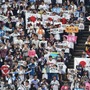 応援するファン 参考画像（札幌ドーム）（c）Getty Images