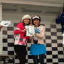　サイクルモードエコクラシックが4月11日に栃木県茂木町のツインリンクもてぎで開催され、4時間エンデューロの女子クラスでシャ乱Q・まこと夫人として知られる富永美樹アナウンサーと、俳優鶴見辰吾夫人の鶴見一美がコンビを組むチームが2位になった。