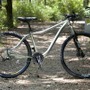 ナショナル自転車は、「アルミメガウェーブフレーム」を使用した、29インチの高速ツーリングMTB「グランディ」を発売した。