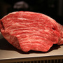 肉をフルオーダーカットする和牛専門店の用賀TOKYO COWBOY※写真はイメージ