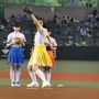 私立恵比寿中学の小林歌穂、長身をしなやかに生かした投球フォーム
