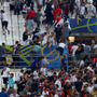 サッカー欧州選手権でロシアとイングランドのサポーターが衝突（2016年6月11日）