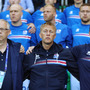 サッカーアイスランド代表のラーシュ・ラーゲルベック共同監督（左/2016年6月14日）