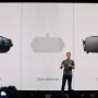 マーク・ザッカーバーグ自らが壇上に立ち、「VRを利用したコミュニケーション・サービスを本格的に展開する」と発表。2014年にオキュラスVR社を20億ドルで買収し話題となった
