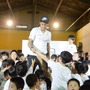 ネイマール選手が5月31日、東京西川で開催された『東京西川 AiR 夢のすいみん学校』に参加した。