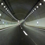 アップダウンのある圏央道小倉山トンネル