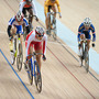 　中国の広州で開催されている第16回アジア競技大会は11月16日、広州自転車競技場（1周250ｍ）で男子スプリント準決勝が行われ、競輪選手の北津留翼が決勝に進出した。新田祐大（競輪選手）は準決勝で敗れ、3－4位決定戦に回った。