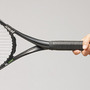 テニスブランド「プリンス」、世界初となる左右非対称のシャフト構造を発表