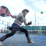 スペイン生まれのラケットスポーツ「パデル」が楽しめるコートが神戸にオープン