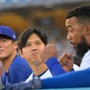 【MLB】47号で味方打線に着火した大谷翔平、山本由伸が2試合連発”エドマン砲”を笑顔で祝福　山本は拍手で大喜び