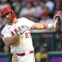 【MLB】トラウト、大谷翔平の前で復活アピール“177キロ”弾丸アーチ「レーザービームだ」　右翼手でも軽快な動き