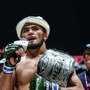 【RIZIN】新王者シェイドゥラエフ、“62秒殺”での王座戴冠にクレベル愕然……平本蓮は「絶対勝ちます」とタイトル戦に意欲