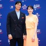 【MLB】球宴レッドカーペット、大谷翔平のファッションに辛口評価も……「真美子夫人が補った。ピーチカラーのドレスで魅力放つ」と米メディア
