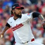 【MLB】ドジャースの悩みを一気に解決するトレード案浮上　コンフォートとスコットの代役で「安打製造機＆守護神」W獲得か