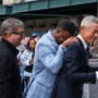【MLB】イチロー氏、自身の銅像“バットが折れる”ハプニングも……除幕式後には守備練習「彼の日常は変わらない」
