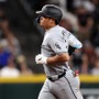 【MLB】「ムラカミの歴史的な量産が……」村上宗隆、衝撃の5試合連続弾に米記者が驚愕　年間67発ペースで“大谷超え”視界「化け物だ」