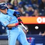 【MLB】決勝タイムリーの岡本和真を主砲ゲレーロJr.が称賛「彼はグレートで面白い」　公式サイトも「今や中軸で大きな存在感」と伝える