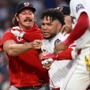 【MLB】「黙って座ってろ」挑発受けた“問題児”コントレラスがブチ切れ……Rソックス戦で乱闘騒ぎ、前日被弾のマイコラスも退場処分に
