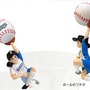 コップのフチ子さんにプロ野球シリーズ！ワキと足で「フチる」