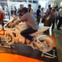 時速400km！世界をバイクに乗りながらバーチャル体感…！第1回先端コンテンツ技術展