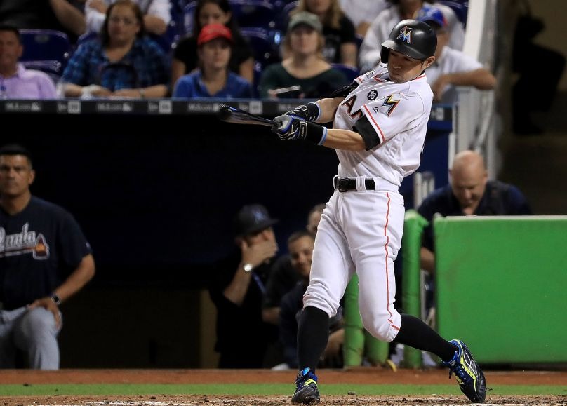 イチロー 代打で今季27本目の安打 最多記録に王手 今季初盗塁も決める Cycle やわらかスポーツ情報サイト