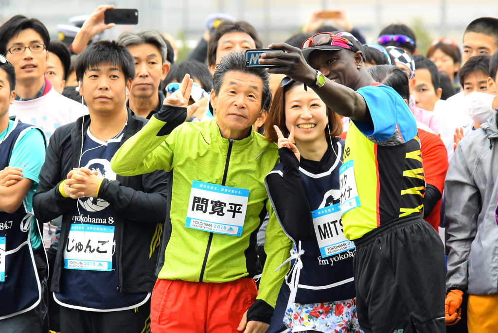 横浜マラソン15を写真で振り返る 写真蔵 Cycle やわらかスポーツ情報サイト