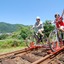 【話題】飛騨市発祥の廃線路を走るレールマウンテンバイク 画像