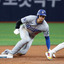 【MLB】大谷翔平、投球前に飛び出し……今季初の“盗塁失敗”　送球ミス誘い、塁上には残るも記録訂正 画像