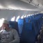 大型飛行機に乗客1人！？最上級のサービスを受けることができた理由とは