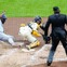 【MLB】「一体何が起きたんだ？！」ドジャースvs.ブルワーズ戦、満塁“8-6-2”センターゴロ併殺の珍事にファン騒然