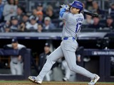 【MLB】大谷翔平、中堅フェンス直撃大飛球の“174キロ”二塁打でチャンスメーク　フリーマンの犠飛で先制点