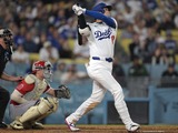 【MLB】大谷翔平、終盤劣勢で3試合連発“185キロ”豪快16号アーチ　球団公式歓喜の一発「ついにメジャートップに躍り出たぞ」