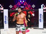 【UFC】ムサエフ、デビュー戦相手の“装い”にファン衝撃……「みたことある帽子かぶってるな」　相手はキルギス出身の27歳