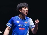 張本智和、“4度目の正直”達成の日本エースが悲願の初優勝　パリ五輪銀・モーレゴードを4－2撃破で戴冠【WTTファイナルズ香港】
