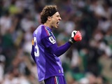 メキシコ40歳GKの“美しすぎるラスト”に世界中から反響「なんという瞬間」　レジェンドへの敬意込めた行動に大声援【北中米W杯】
