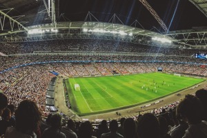 ブッキング・ドットコム、欧州サッカー連盟とパートナー提携…選手権・試合の予約をサポート