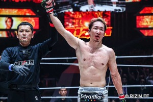 【RIZIN】「強くなって帰ってきました」朝倉未来、“完全復活”前王者・鈴木千裕に3RTKO勝ち　東京ドーム大激震「最強じゃないといけない」