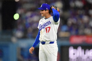【MLB】今季初勝利、大谷翔平は「次の回が先頭打者だったのを忘れていた」　“慌てた二刀流”に公式が爆笑、唯一無二のルーティンに称賛の声