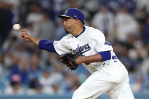 【MLB】ドジャース、守護神ディアスが右肘“ネズミ”除去手術で前半戦絶望　今季も故障者連鎖か……「後任はスコットかベシア」と地元メディア